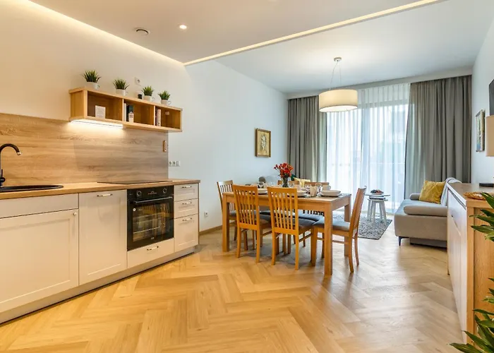 Comfy - Rodzinny Nadmorski Dwór I 10 Minut Apartamento *